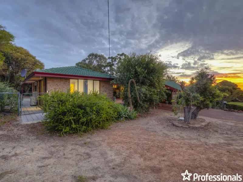 House For Sale , City Of Kalamunda, Western Australia