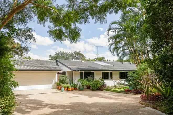 House For Sale , 11, Dellamara Street, City of Brisbane, Queensland