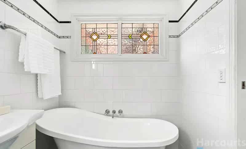 Cottage in the Heart of Carrington + Studio Bedroom