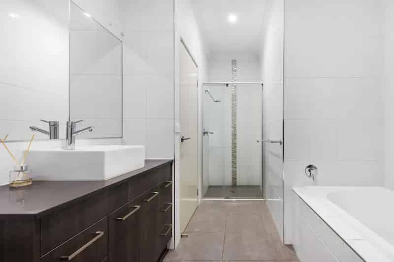 Real Estate For Lease - 7B Leffler Street - Oran Park , NSW