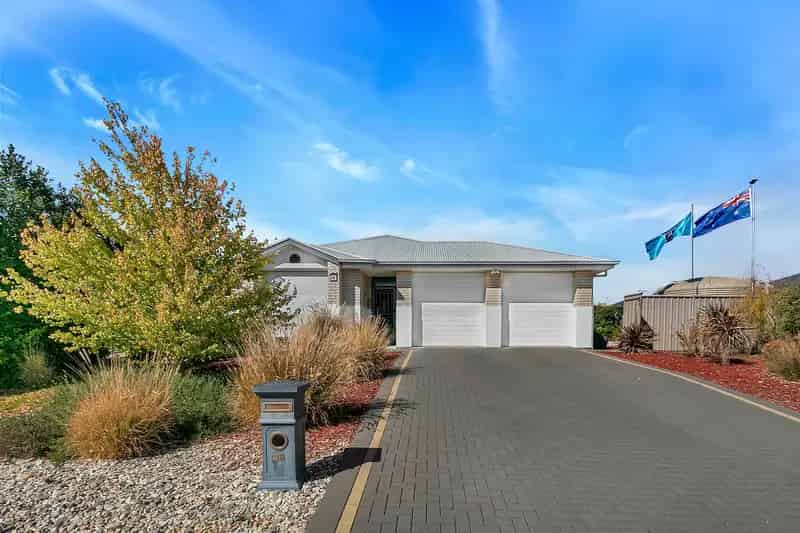 Modern Living Meets Country Charm at Moore Avenue!