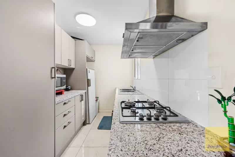 Ground Level Apartment In Prime Location!