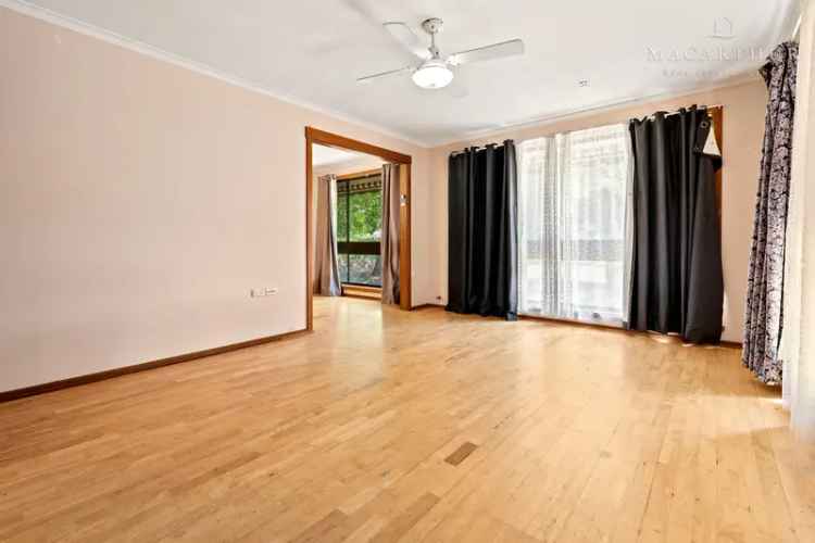 House For Rent in Wagga Wagga City Council, New South Wales