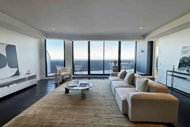 Apartment For Sale , 259, Normanby Road, Melbourne, Victoria