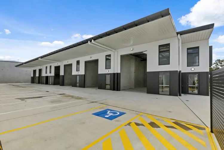 Landsborough Warehouse For Lease 178sqm