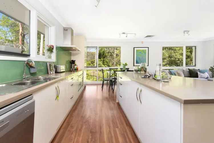 Buy house in Sydney with 4 rooms and 484 m²