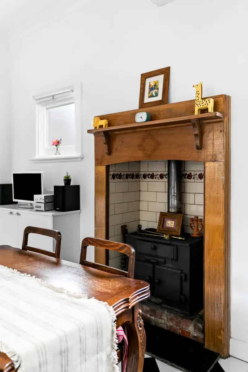 Traditional Charm in an Esteemed Contemporary Context
