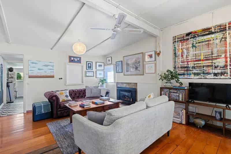 Buy Charming Cottage in Heathcote with Beautiful Gardens and Modern Features