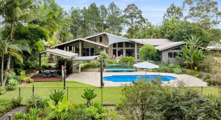 Luxury Manor in Highlands Estate Resort Style Pool 4 Bay Garage