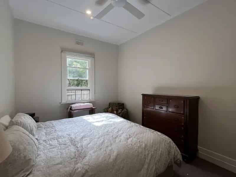 Two Bedroom Duplex With Water Use And Gardening Included
