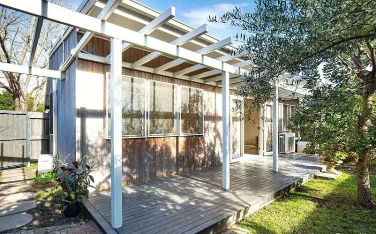 Villa For Rent in Sydney, New South Wales