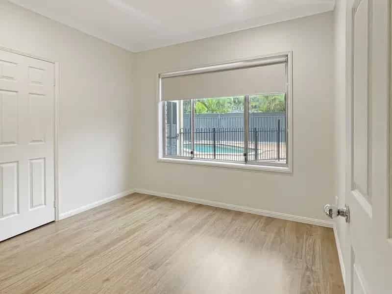 Real Estate For Lease - 9 Seabreeze Avenue - Kincumber , NSW