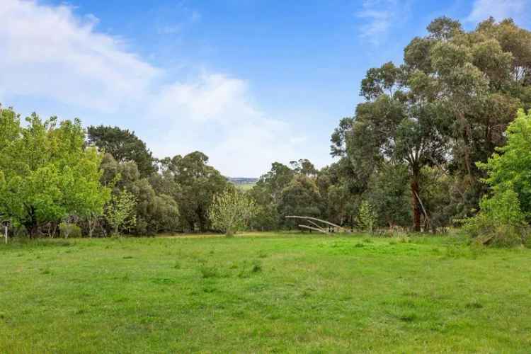 Rural For Sale in Shire of Pyrenees, Victoria