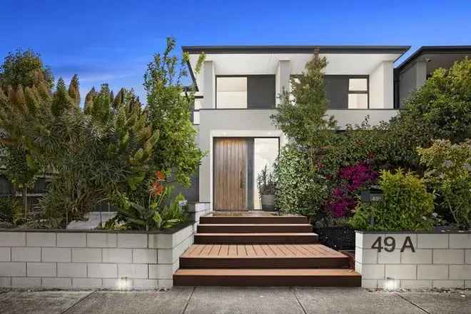 House For Sale in Melbourne, Victoria