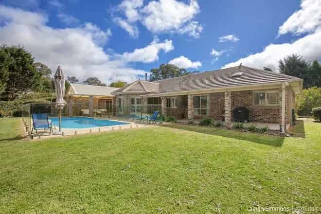 Land For Sale , 30, Amble Road, Armidale, New South Wales