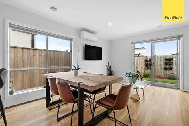 House For Sale in Melbourne, Victoria