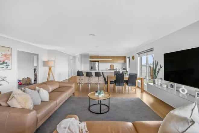 House For Sale , 17, Sears Avenue, Warrnambool, Victoria