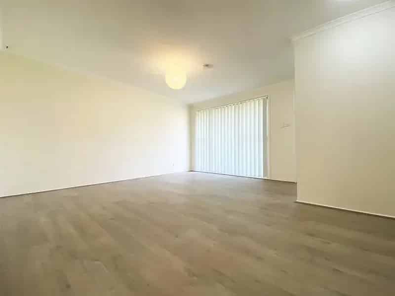 Three Bedroom Macquarie Fields Home