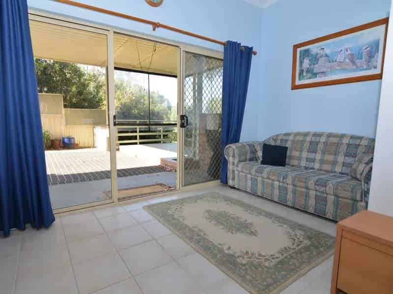 Lease Charming 1 Bedroom Property in Lisarow with Utilities Included