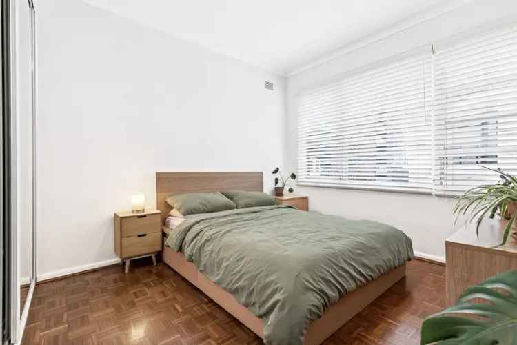 Lease Boutique Apartment in Petersham with Modern Features