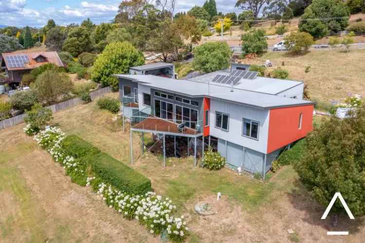 Tamar Valley Home with Breathtaking Views - 4 Bedrooms