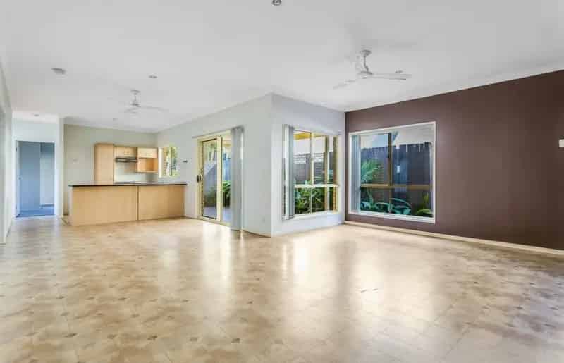Three Bedroom Home in Woodside Estate