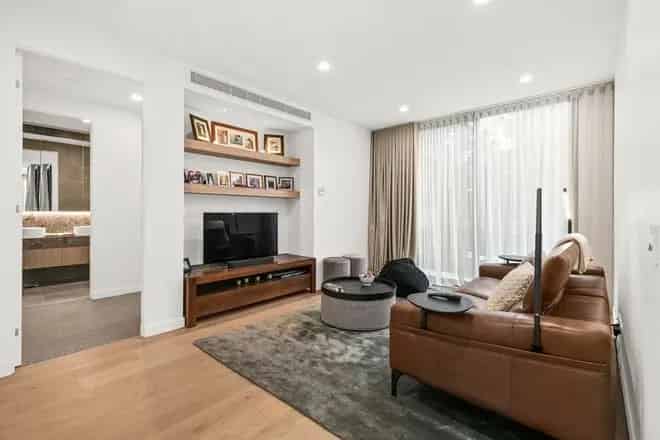 Apartment For Rent , 1032, Mount Alexander Road, Melbourne, Victoria