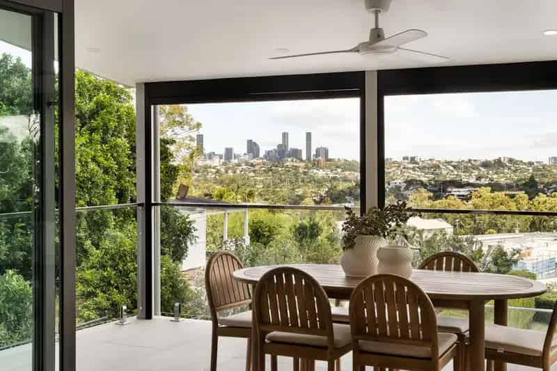 Stunning Family Residence on over 1,200m2