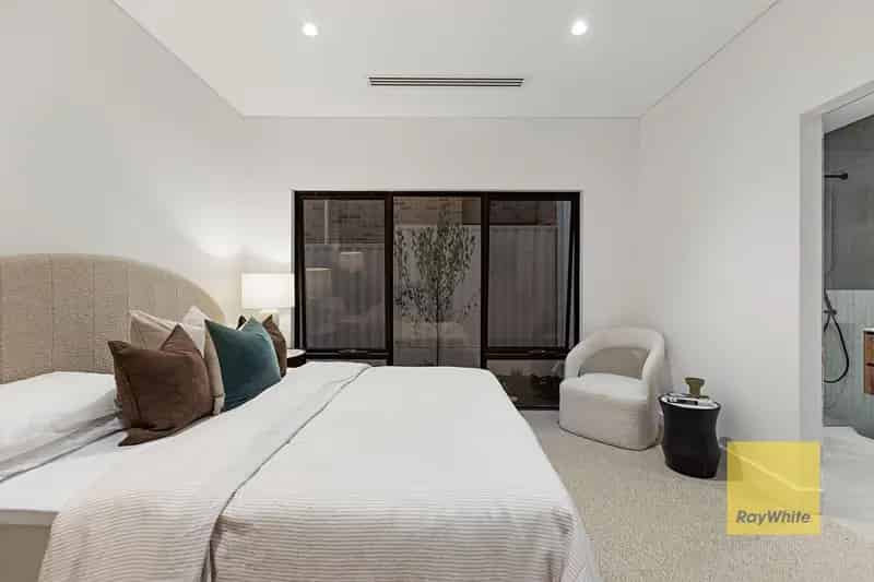 Brand-New - Sophistication, Space & Unbeatable Location