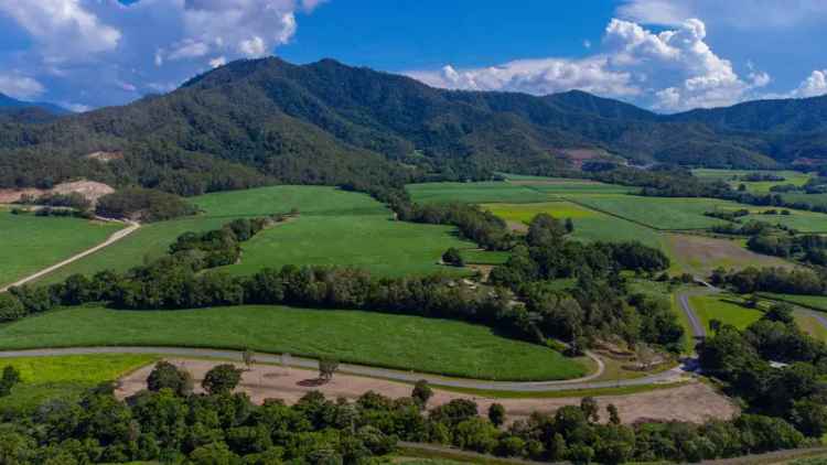 FARM OR DEVELOPMENT SITE