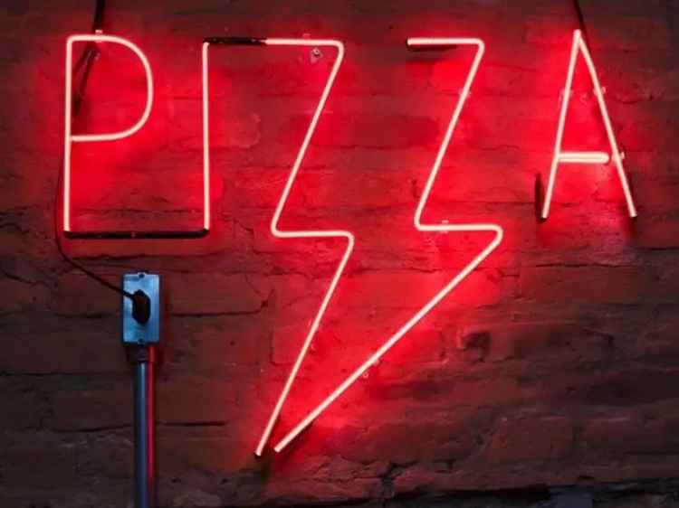 Crust Pizza Franchise - $1.8M Sales, $330K Profit