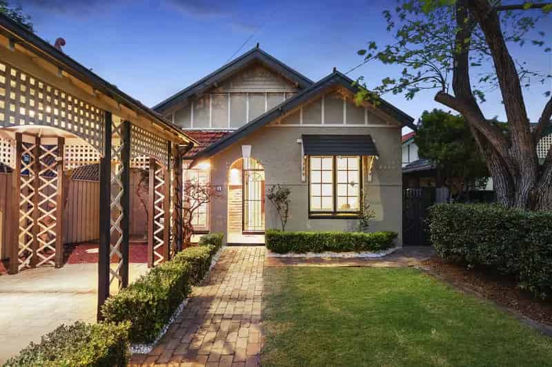 Lease Spacious Bungalow with Beautiful Gardens in Five Dock