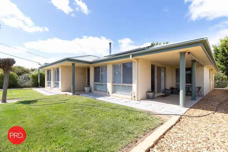 "Fantastic 5 bedroom family home"