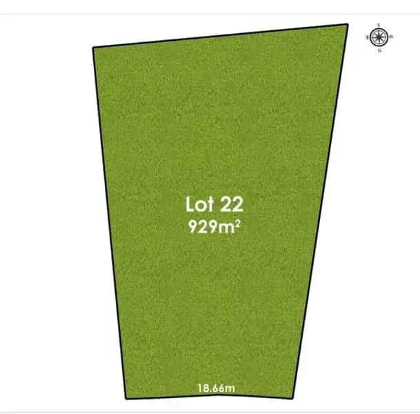 Buy land in Lakes Entrance with ocean views and modern amenities
