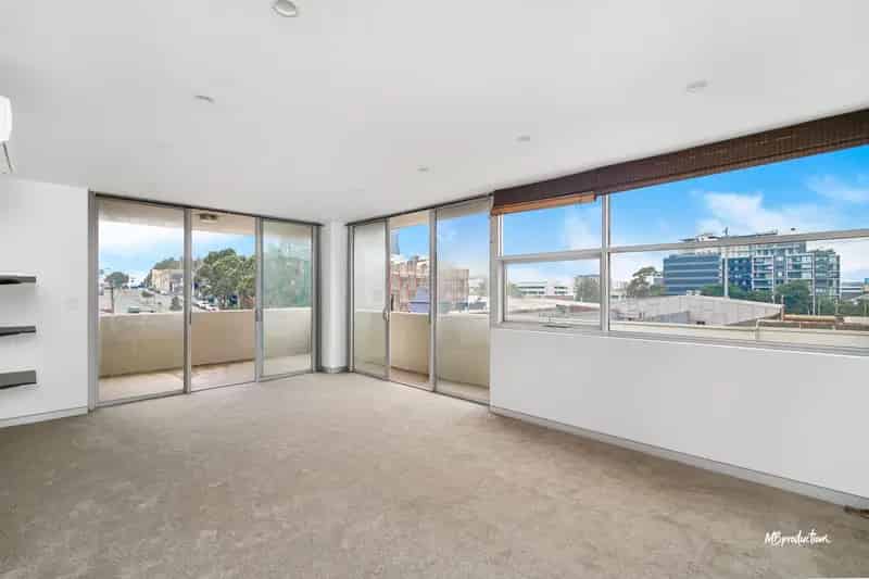 Apartment for lease in Wollongong with modern features