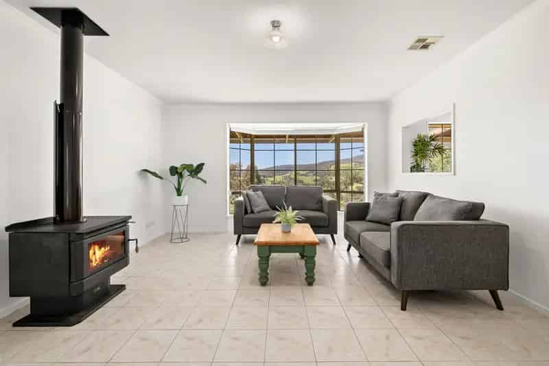 Real Estate For Lease - 145 Chetwynd Road - Whiteheads Creek , VIC