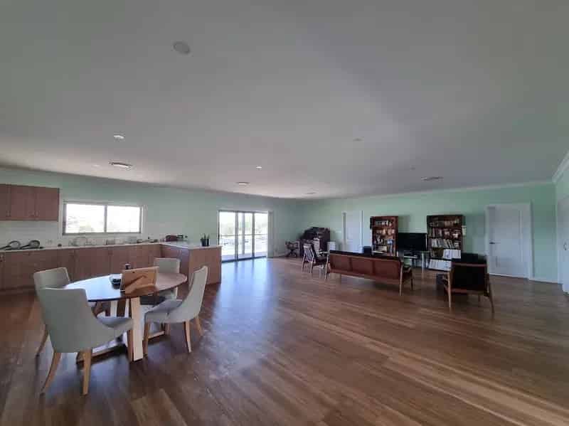 Buy Large Family Home with Granny Flat in Scenic Location