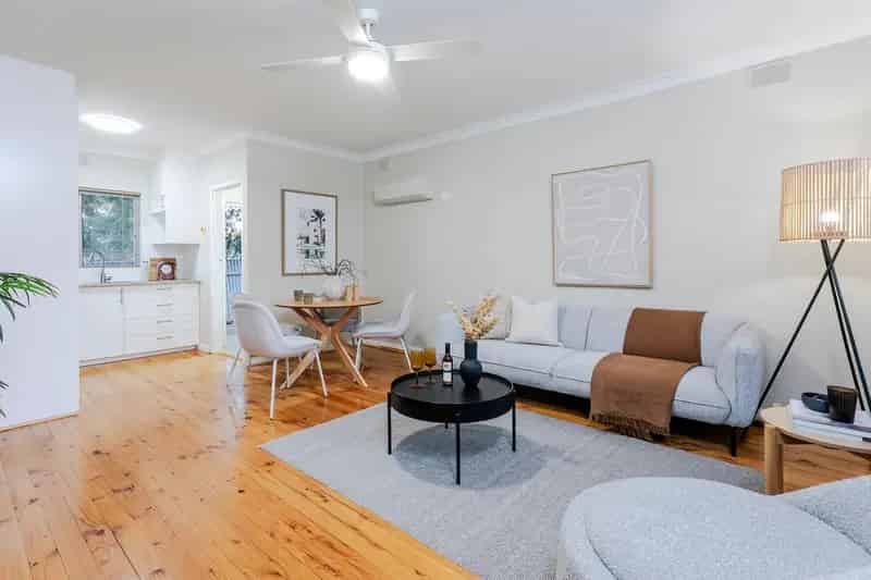 Charming Unit Tucked Away in the Heart of Glenelg
