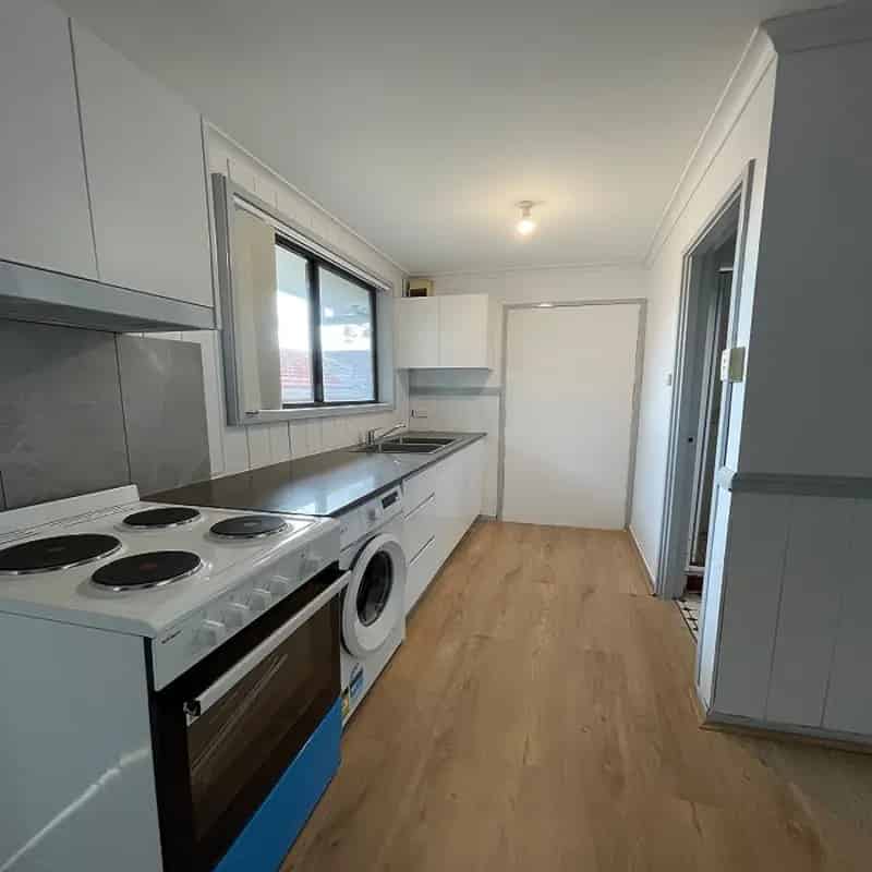 11A Glen Elgin Crescent, Edensor Park NSW 2176 - Apartment For Lease