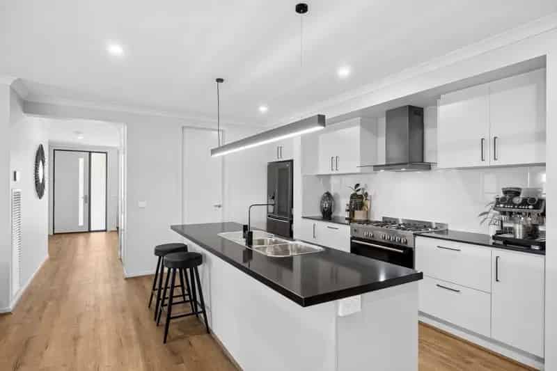 Buy Family Home in Campbells Creek with Outdoor Entertaining Features