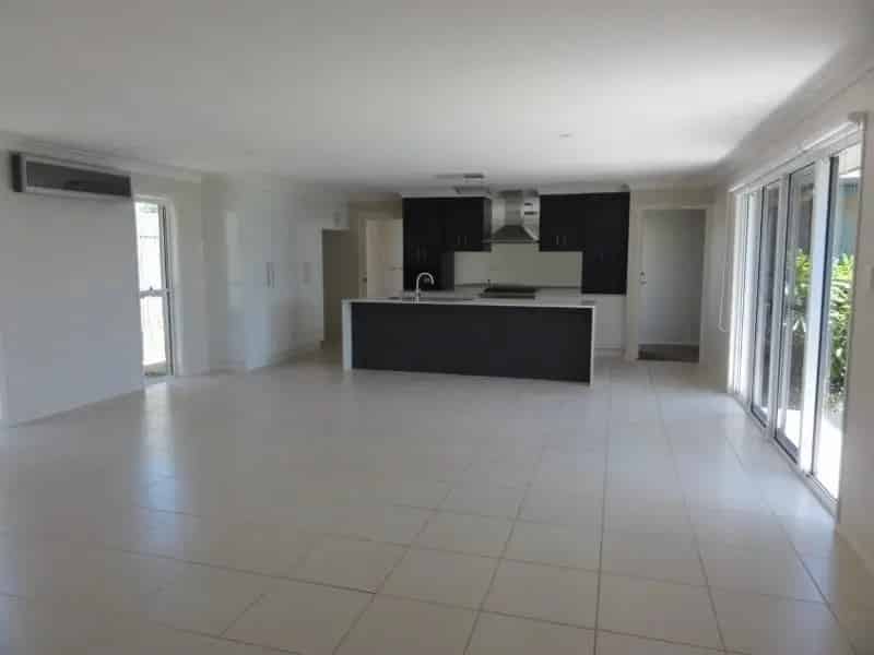 House For Lease - 103 Aberdeen Street, Rangeville QLD 4350