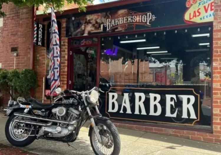 Long-Standing Barbershop, only 1 competitor in town!