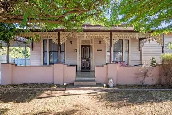 House For Sale , 25, Dundas Road, Maryborough, Victoria