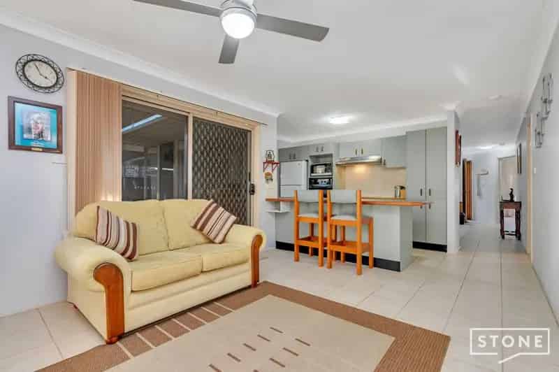 For Lease Family Home with Multiple Living Areas in Bligh Park
