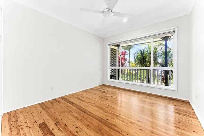 House For Lease - 43 Acacia Avenue, Lake Munmorah NSW 2259