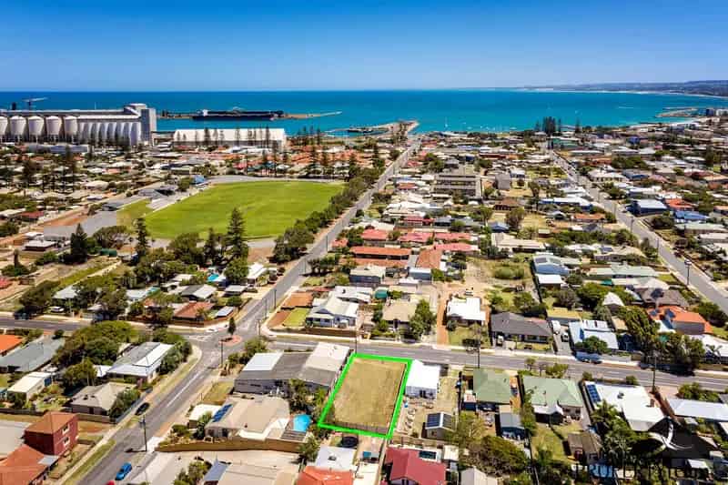 Land for Sale Near CBD for Your Dream Home