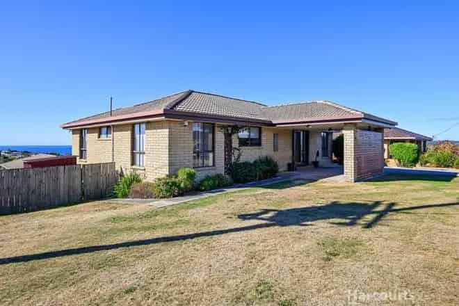 House For Sale , 28, Thorne Street, Burnie, Tasmania
