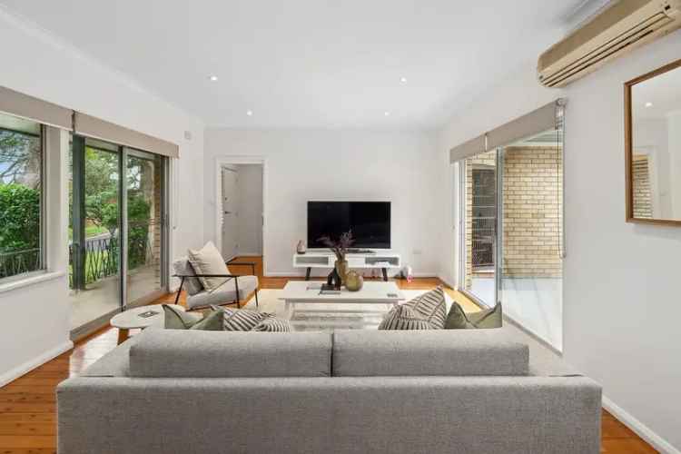 Stunning Family Home Lane Cove Refreshed Interior Convenient Position