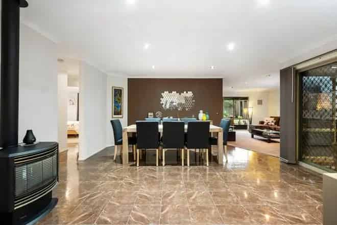 House For Sale , 85-87, Blackbird Circuit, Lara, Victoria