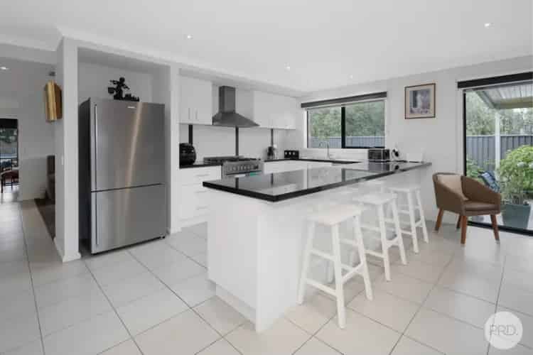 Uncompromising Quality In A Spacious Family Home